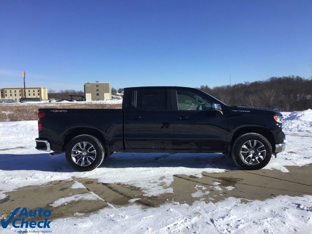 Used 2026 Chevrolet Silverado 1500 LT w/ All Star Edition Plus image 2