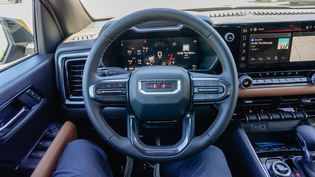 New 2026 GMC Canyon AT4 AWD/4WD image 19