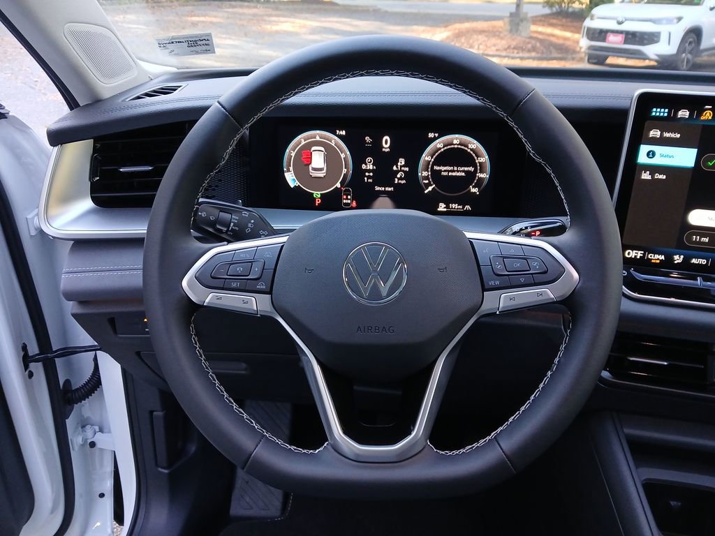 New 2026 Volkswagen Tiguan SE image 14