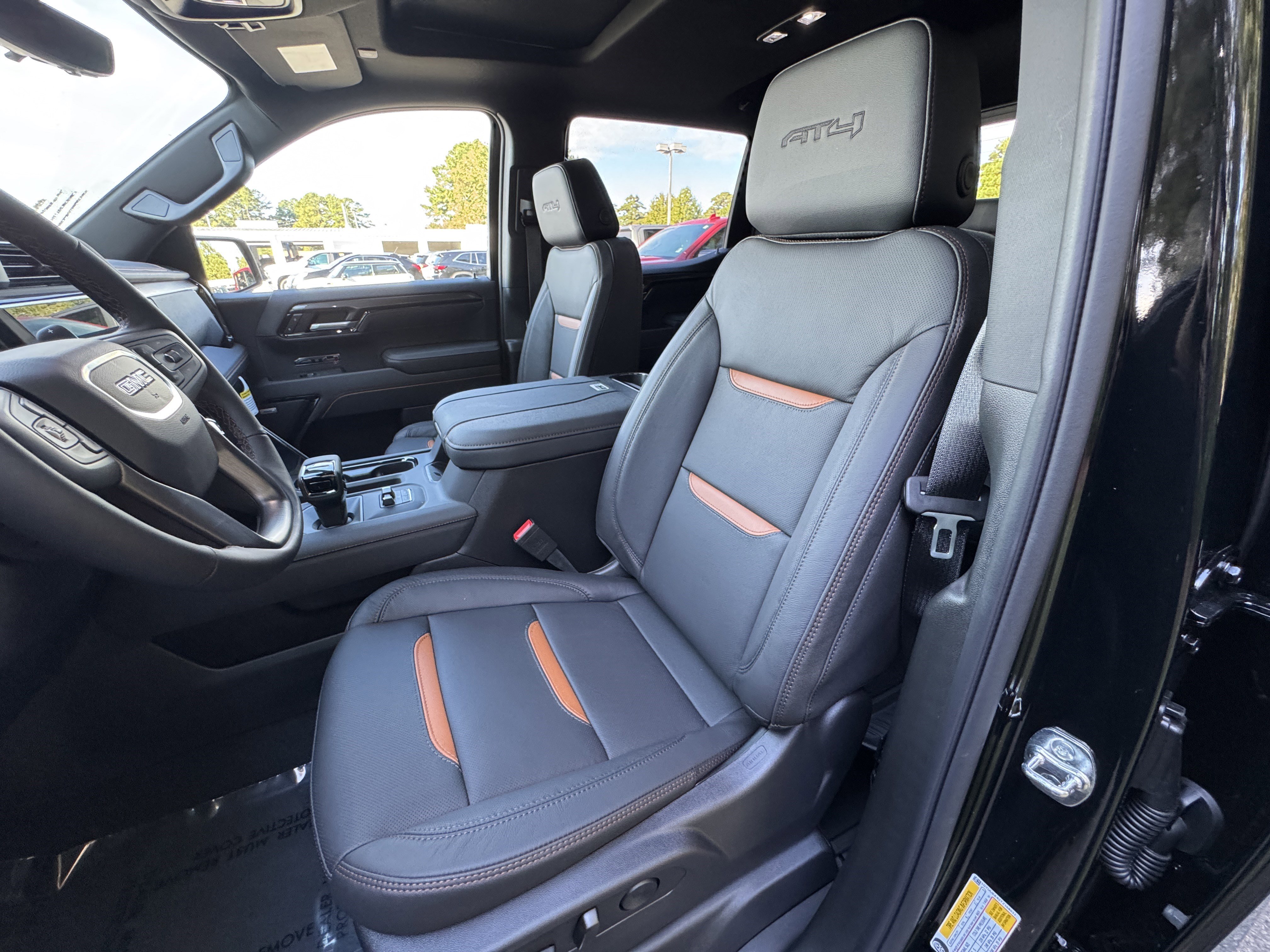 New 2026 GMC Sierra 1500 AT4 w/ Technology Package image 21