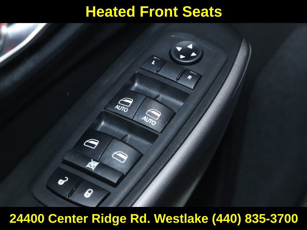 Used 2019 Jeep Cherokee Latitude Plus w/ Cold Weather Group AWD/4WD image 16