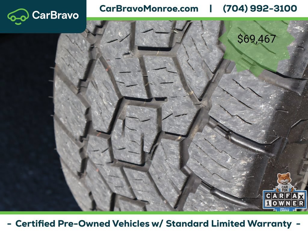 Certified 2025 Chevrolet Tahoe Premier AWD/4WD image 12
