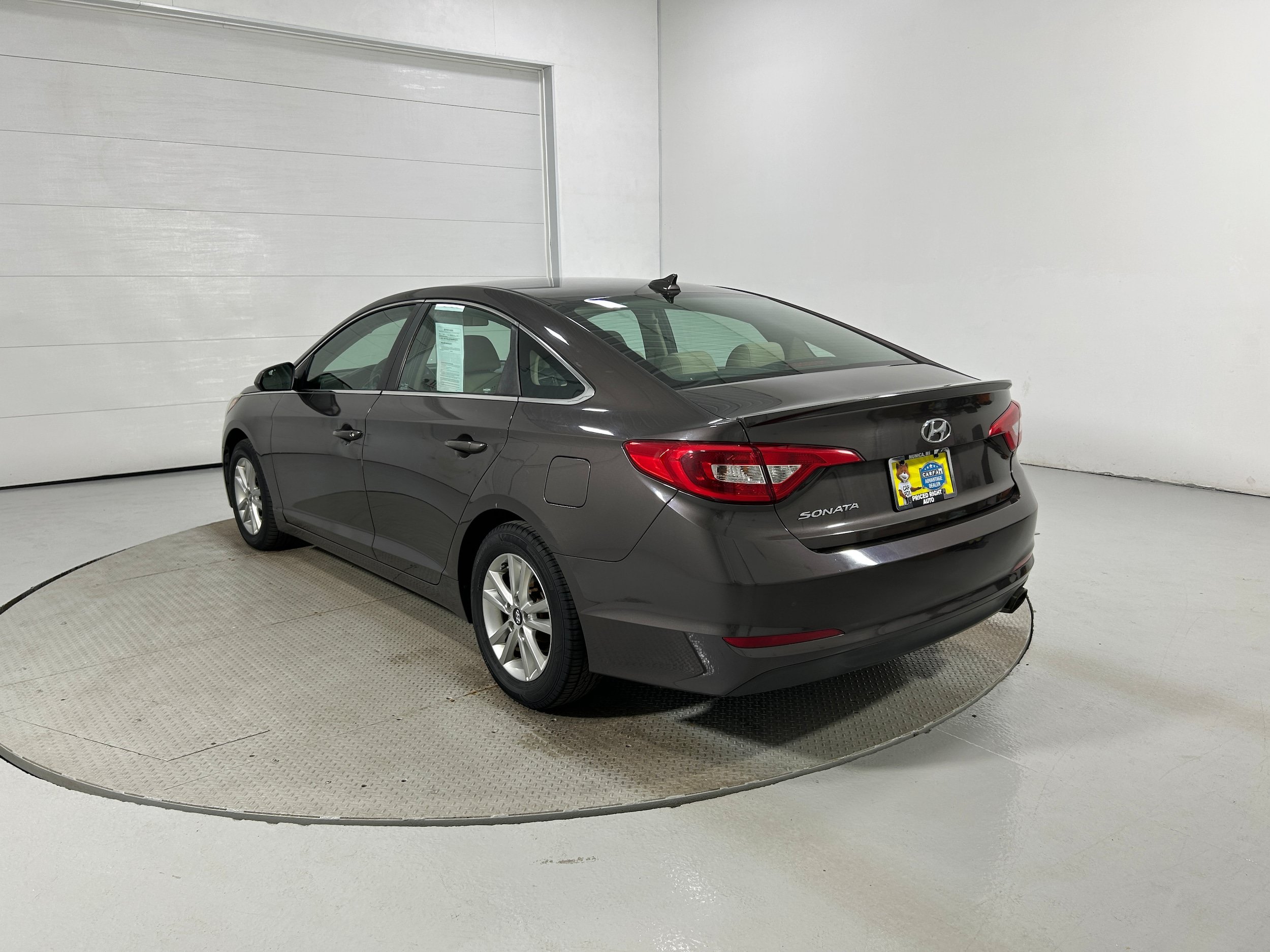 Used 2017 Hyundai Sonata SE FWD image 20