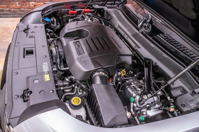 Used 2023 Land Rover Defender 90 X image 37