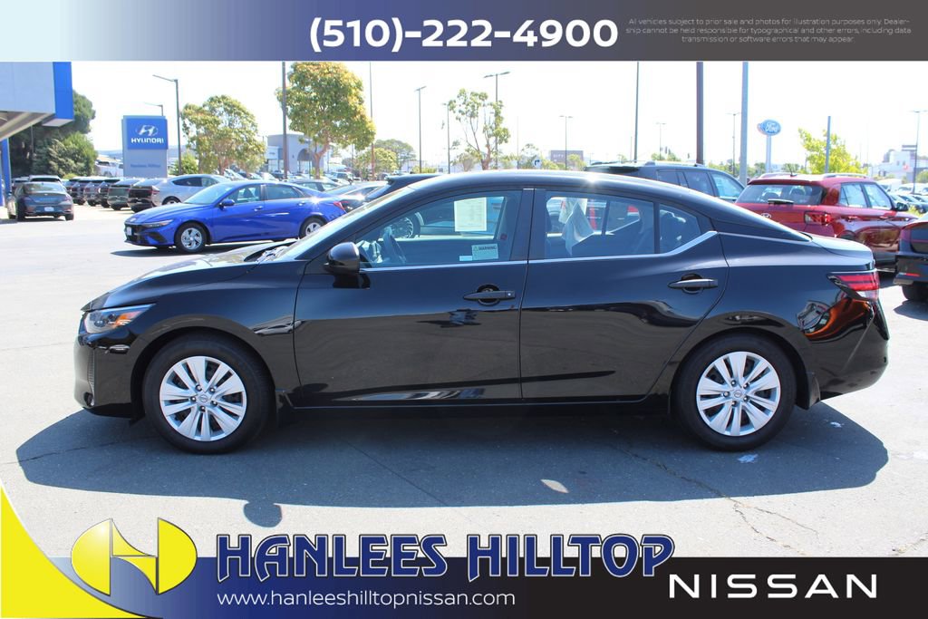 Certified 2025 Nissan Sentra S FWD image 2