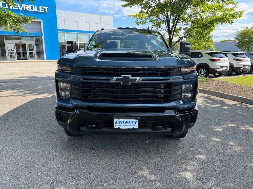 Used 2025 Chevrolet Silverado 2500 Custom w/ Custom Convenience Package AWD/4WD image 8