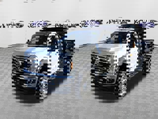 New 2026 Ford F550 4x4 Regular Cab Super Duty image 3