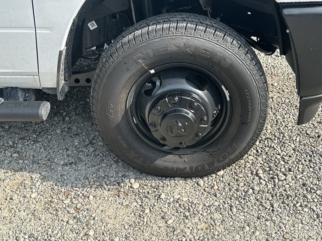 New 2026 RAM 3500 Tradesman AWD/4WD image 12