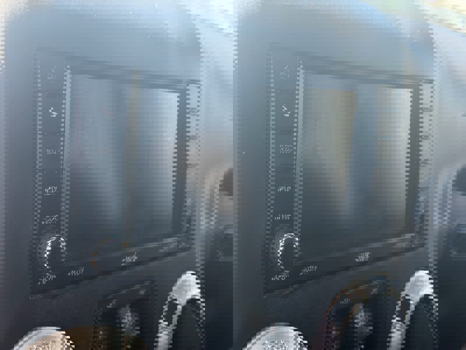 Used 2017 Jeep Wrangler Unlimited Sahara w/ Connectivity Group image 13