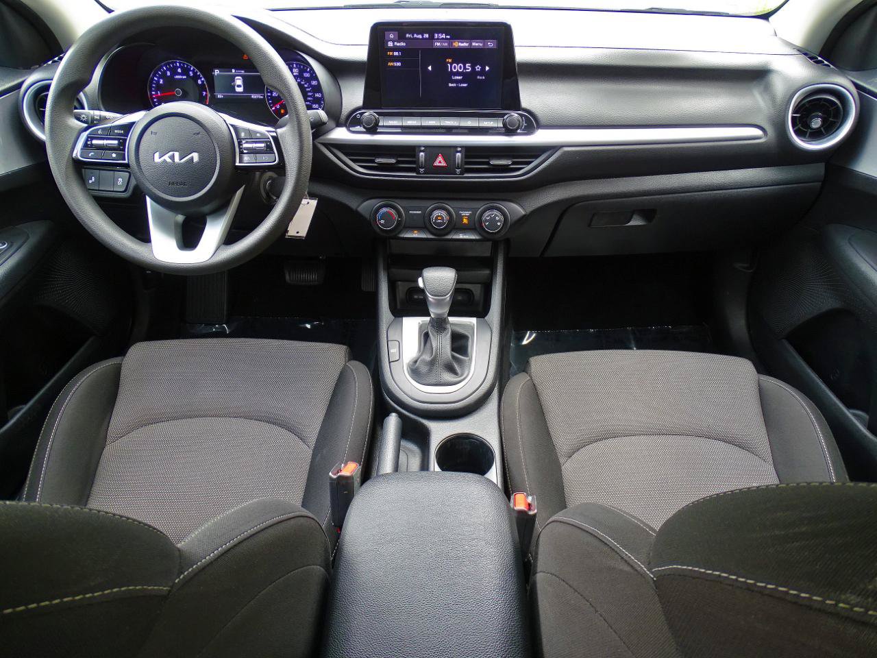 Used 2024 Kia Forte LXS w/ LXS Technology Package FWD image 30