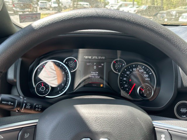 New 2026 RAM 1500 Express AWD/4WD image 22
