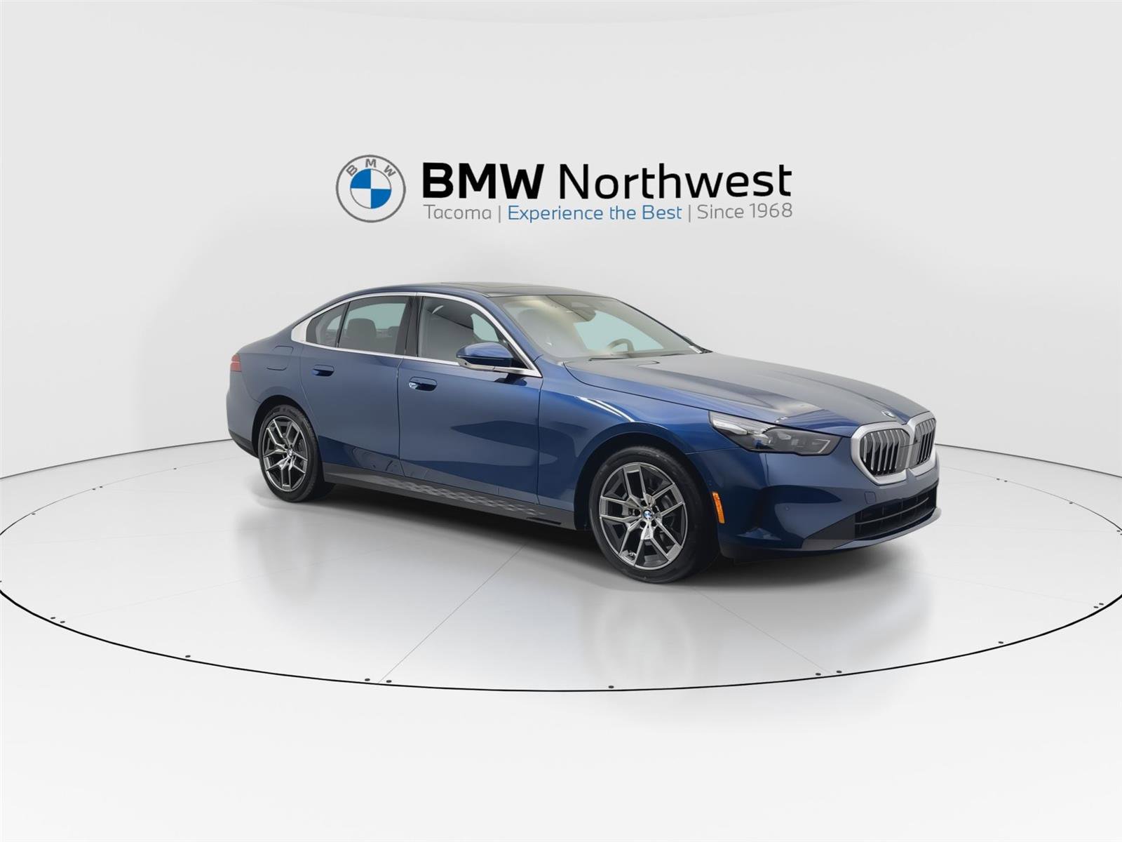 New 2026 BMW 530i xDrive w/ Premium Package AWD/4WD image 6