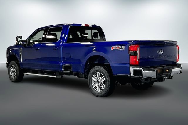 New 2026 Ford F250 Lariat w/ FX4 Off-Road Package image 3