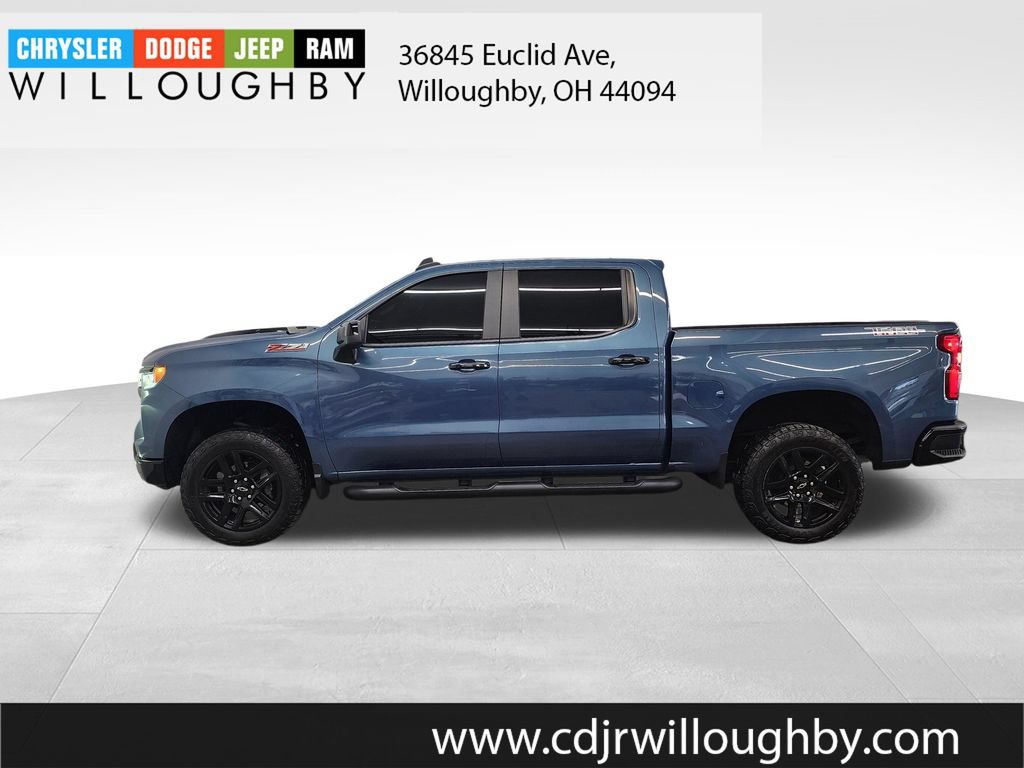 Used 2024 Chevrolet Silverado 1500 LT Trail Boss w/ Convenience Package II AWD/4WD image 5