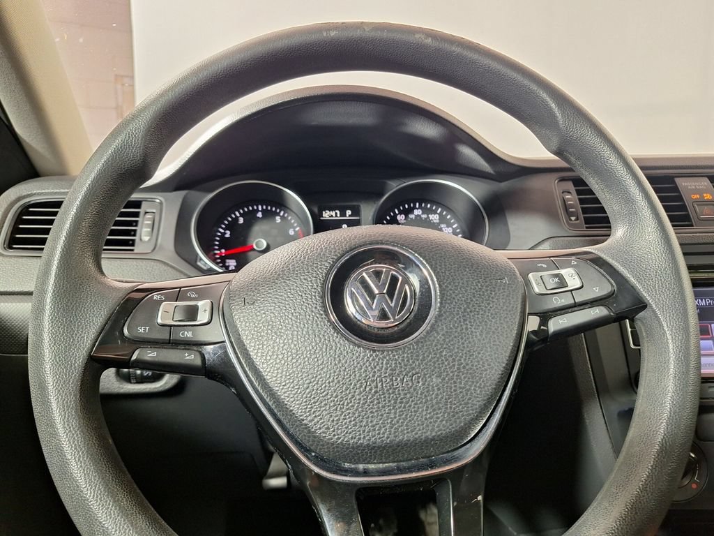 Used 2015 Volkswagen Jetta S w/ Welcome Package FWD image 17