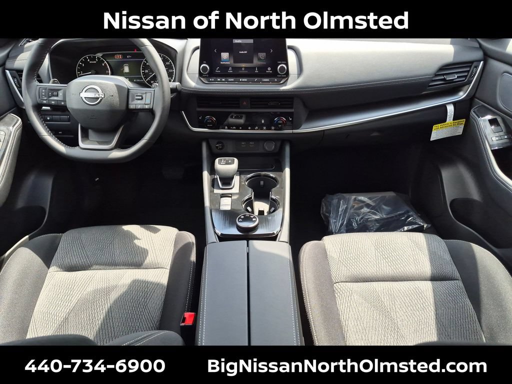 New 2026 Nissan Rogue SV w/ Cold Weather Package AWD/4WD image 17