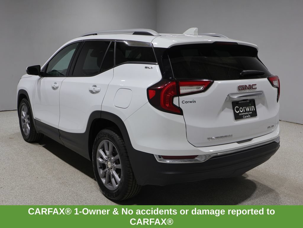 Used 2024 GMC Terrain SLT AWD/4WD image 5