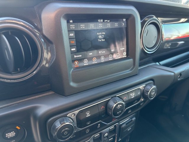 Used 2022 Jeep Gladiator Sport image 18