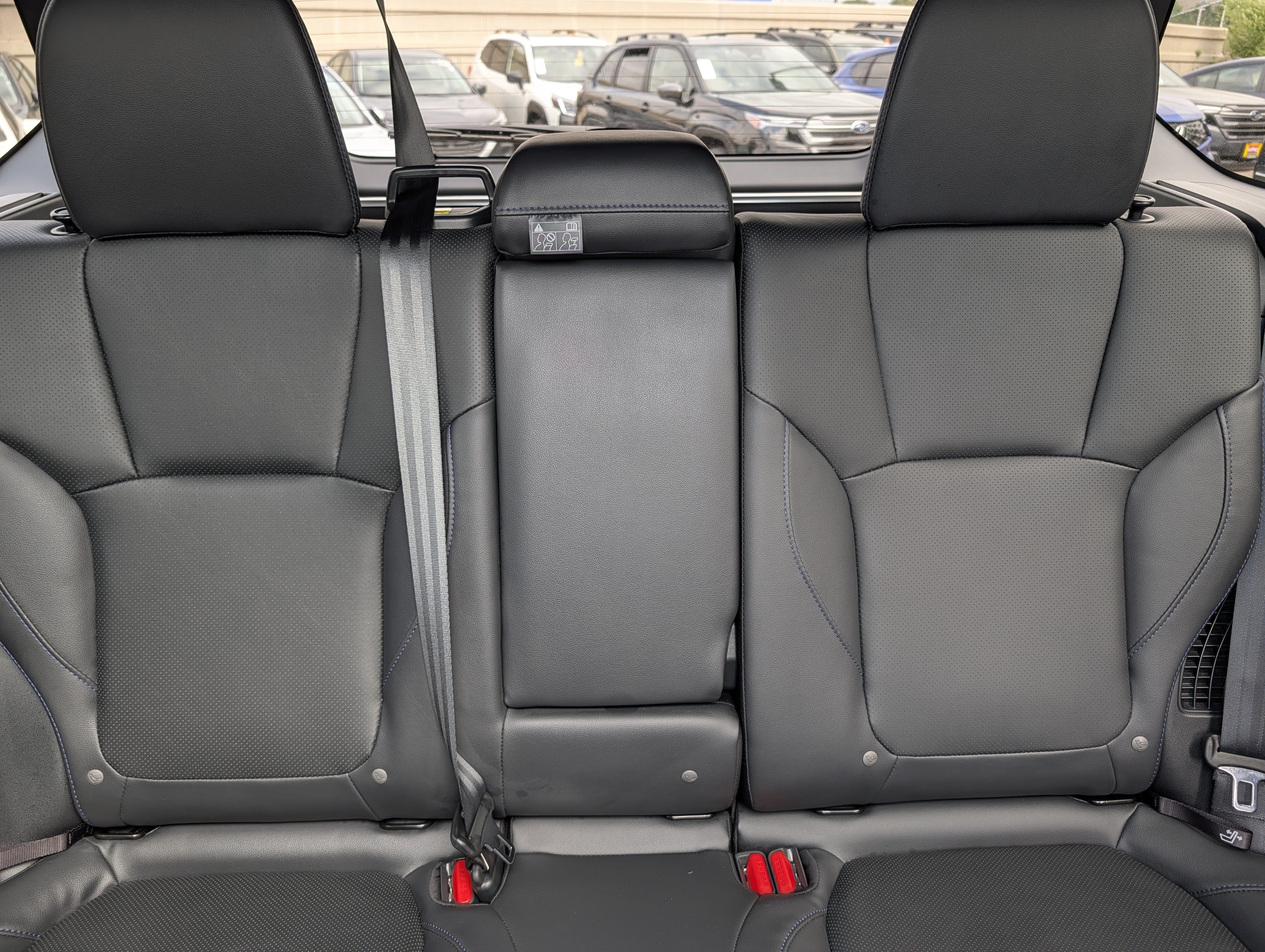Used 2025 Subaru Forester Limited AWD/4WD image 16