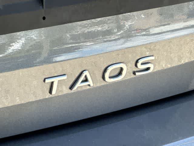 Used 2023 Volkswagen Taos SE w/ Panoramic Sunroof Package AWD/4WD image 19