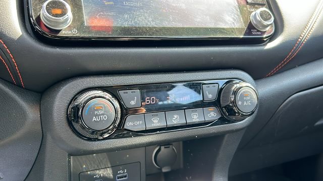 Certified 2023 Nissan Kicks SR w/ SR Premium Package FWD image 17
