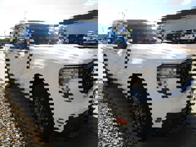New 2025 Ford Maverick XLT image 3