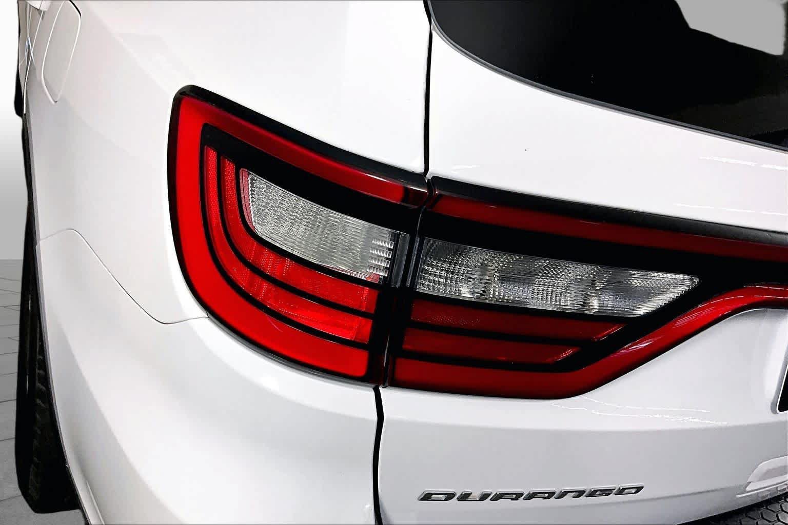 Used 2015 Dodge Durango Limited w/ Nav & Power Liftgate Group RWD image 27