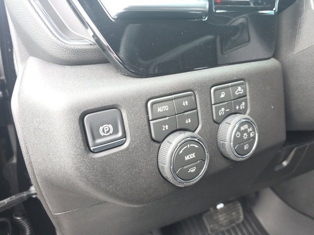 New 2026 Chevrolet Silverado 2500 LTZ w/ LTZ Convenience Package image 15