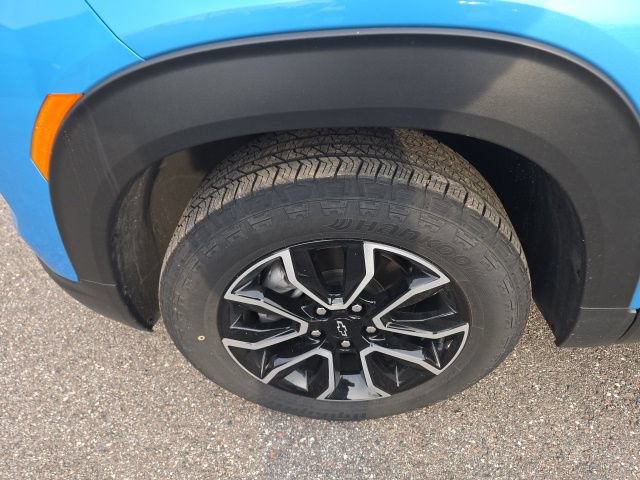 Used 2025 Chevrolet TrailBlazer ACTIV w/ Convenience Package FWD image 7