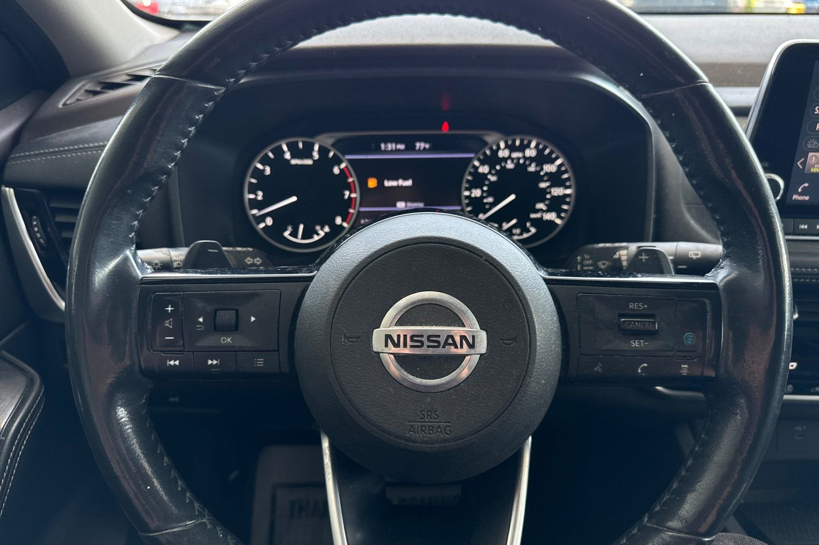 Used 2021 Nissan Rogue SV w/ Premium Package FWD image 26