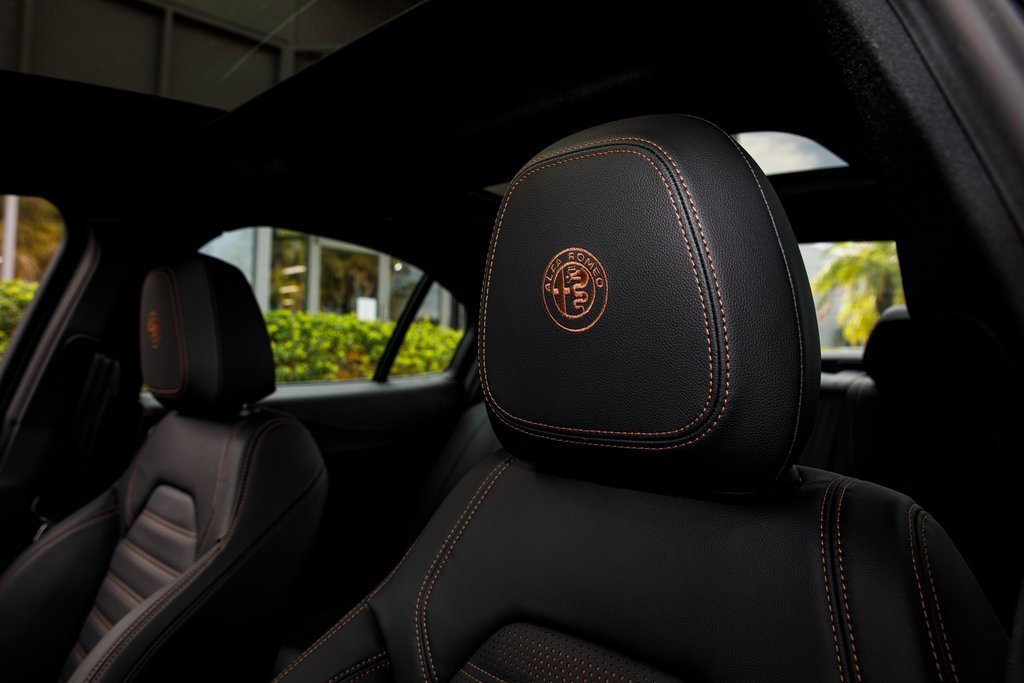 New 2025 Alfa Romeo Giulia AWD w/ Driving Assist Package image 22