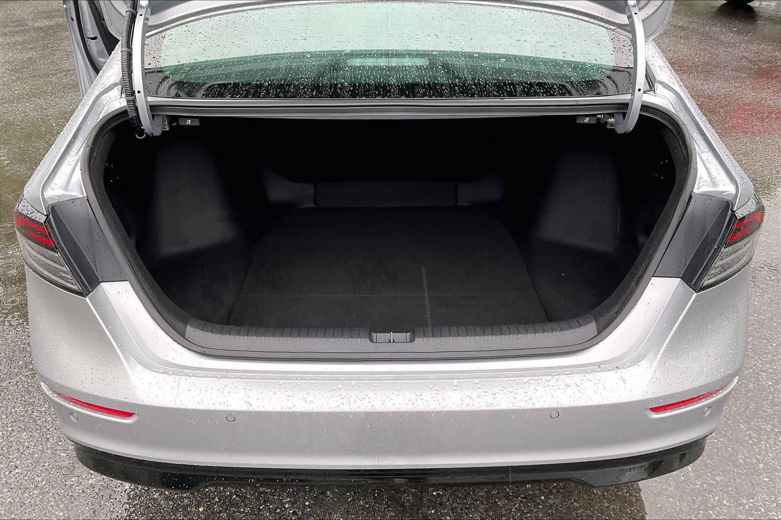 Used 2025 Honda Accord Touring image 32