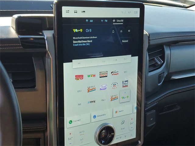 Used 2024 Ford Expedition Platinum image 18