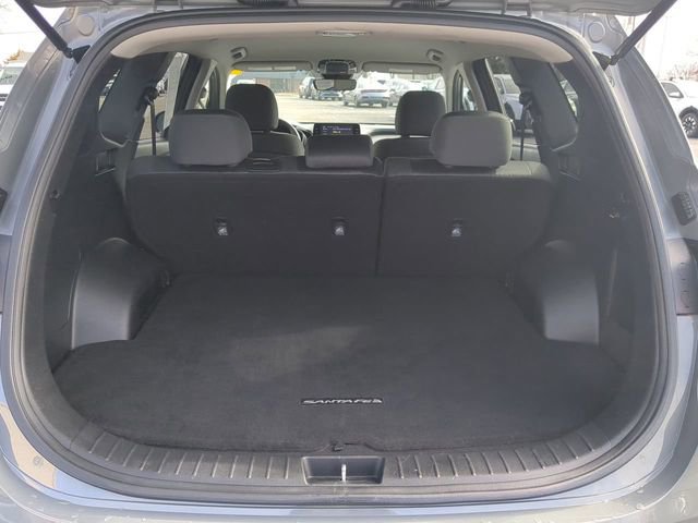 Used 2022 Hyundai Santa Fe SEL w/ Cargo Package image 12