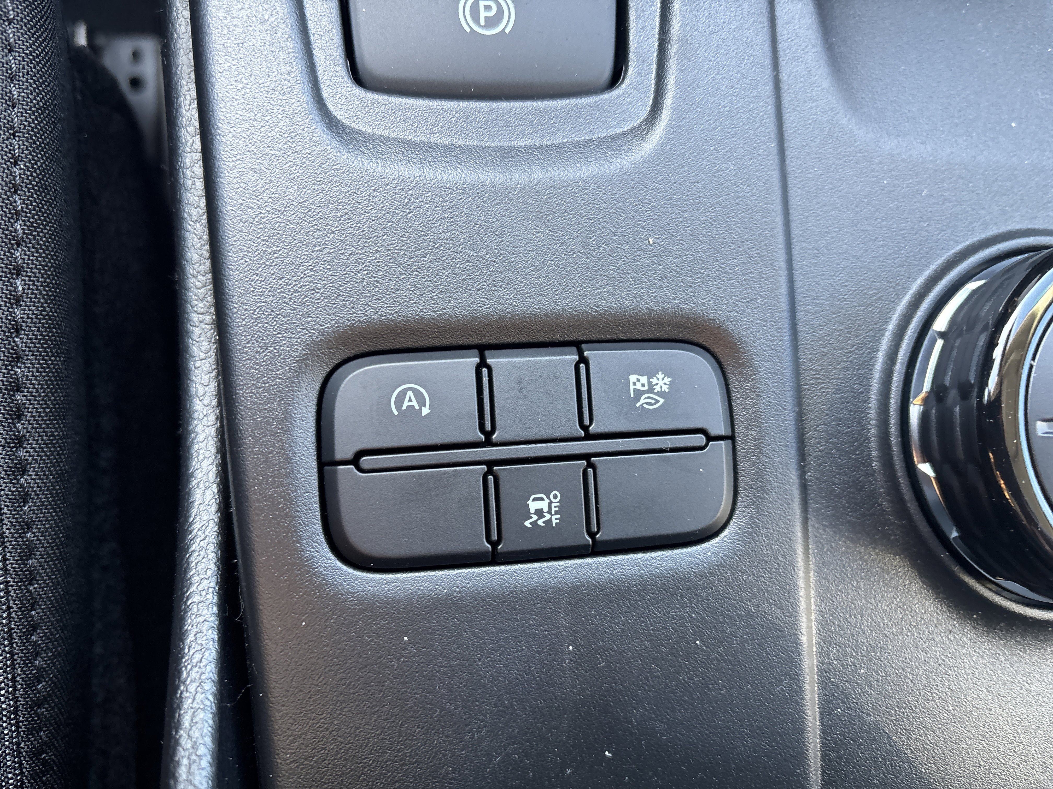 New 2025 Ford Ranger XLT w/ Black Appearance Package AWD/4WD image 30