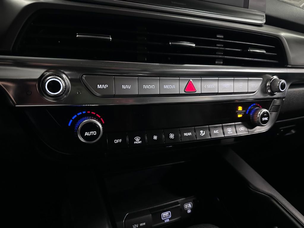 Used 2022 Kia Telluride LX image 20