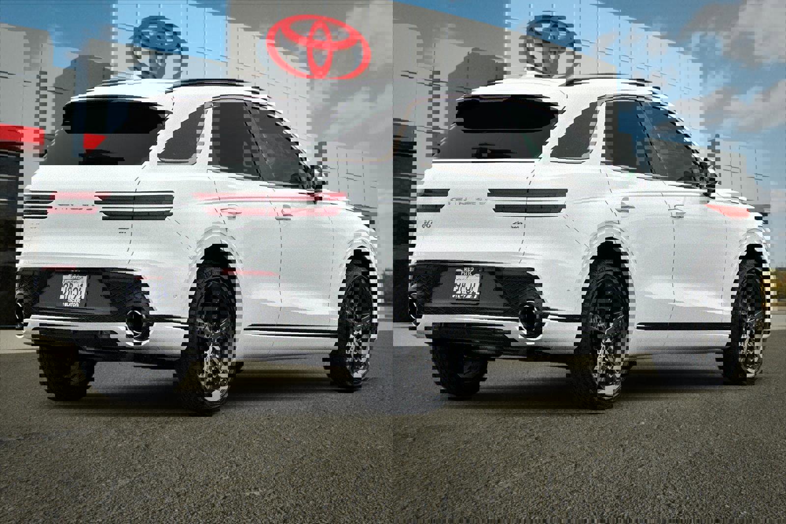 Used 2024 Genesis GV70 2.5T w/ Sport Prestige Package image 3