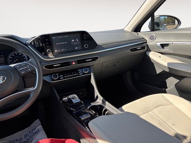 Used 2022 Hyundai Sonata SEL image 11