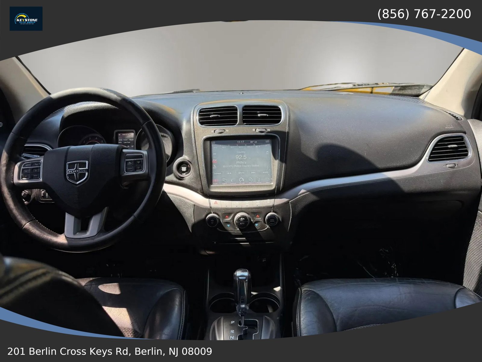 Used 2018 Dodge Journey Crossroad w/ Nav & Sun Group FWD image 17