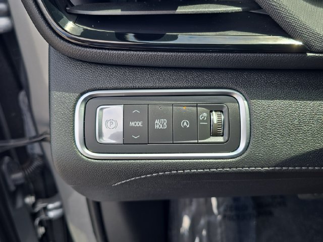 Certified 2025 Buick Enclave Preferred FWD image 25