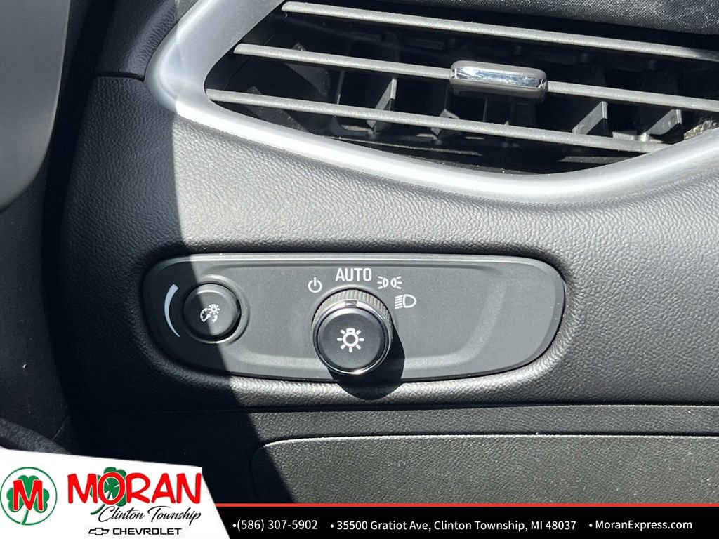 Used 2023 Chevrolet Malibu RS image 26