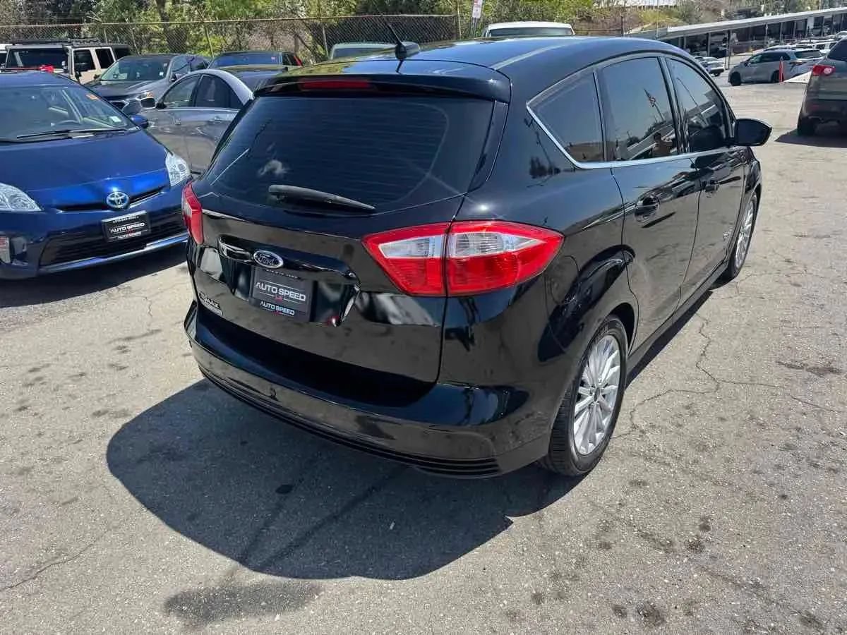 Used 2016 Ford C-MAX Energi SEL w/ Equipment Group 301A FWD image 7