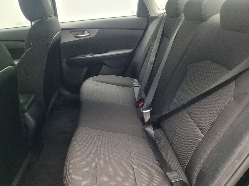 Used 2019 Kia Forte LXS image 18