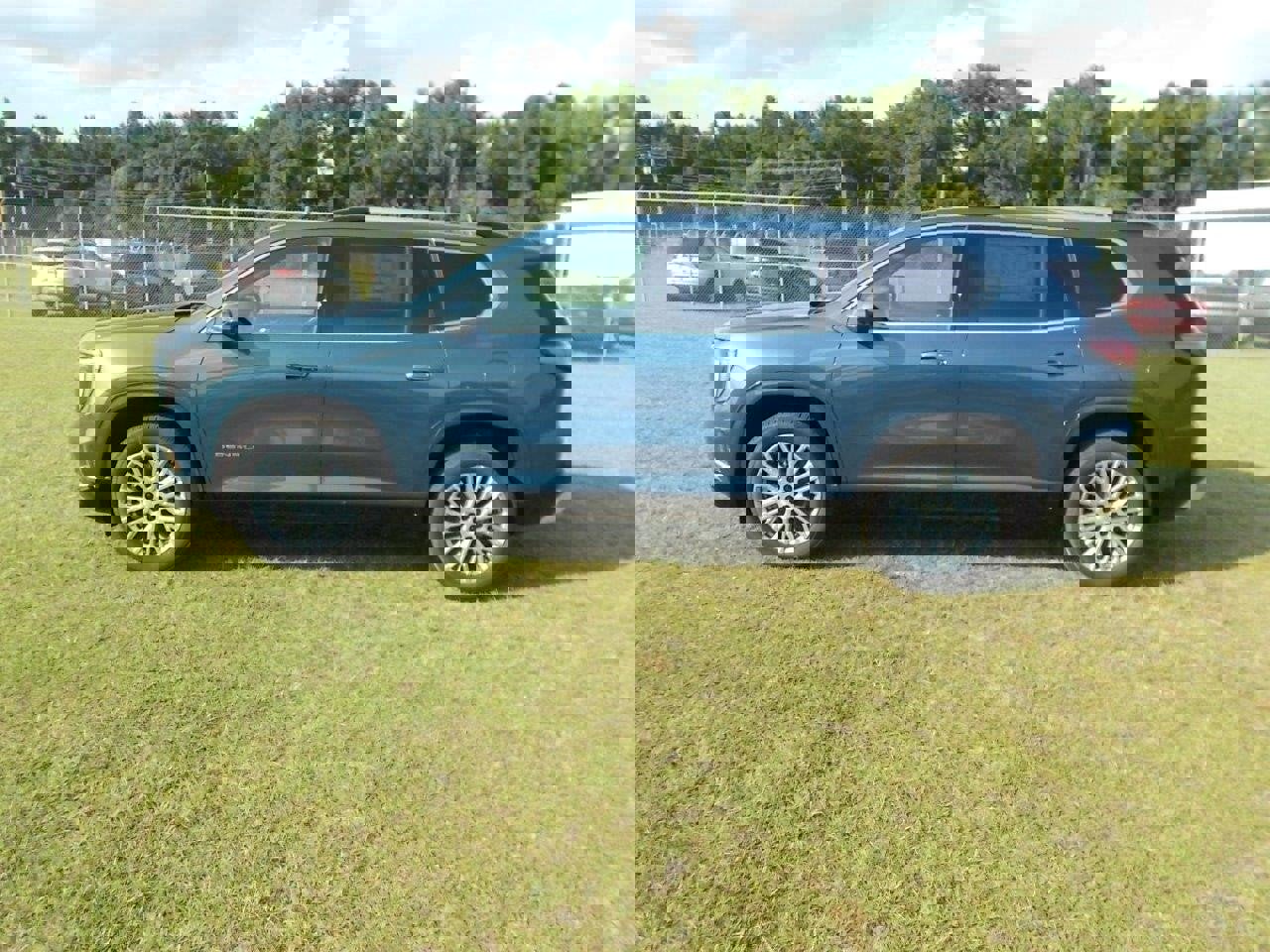 New 2026 GMC Acadia Denali image 6