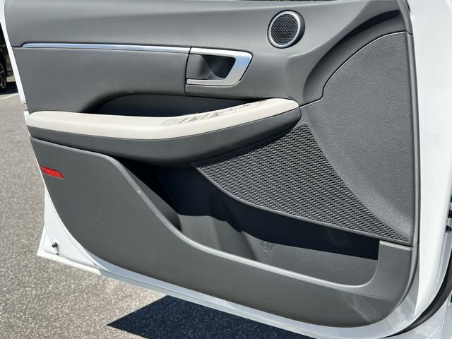 New 2026 Hyundai Sonata SEL FWD image 27