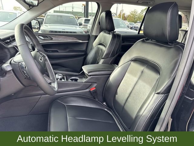 Used 2024 Jeep Grand Cherokee Limited w/ Trailer Tow Package image 19