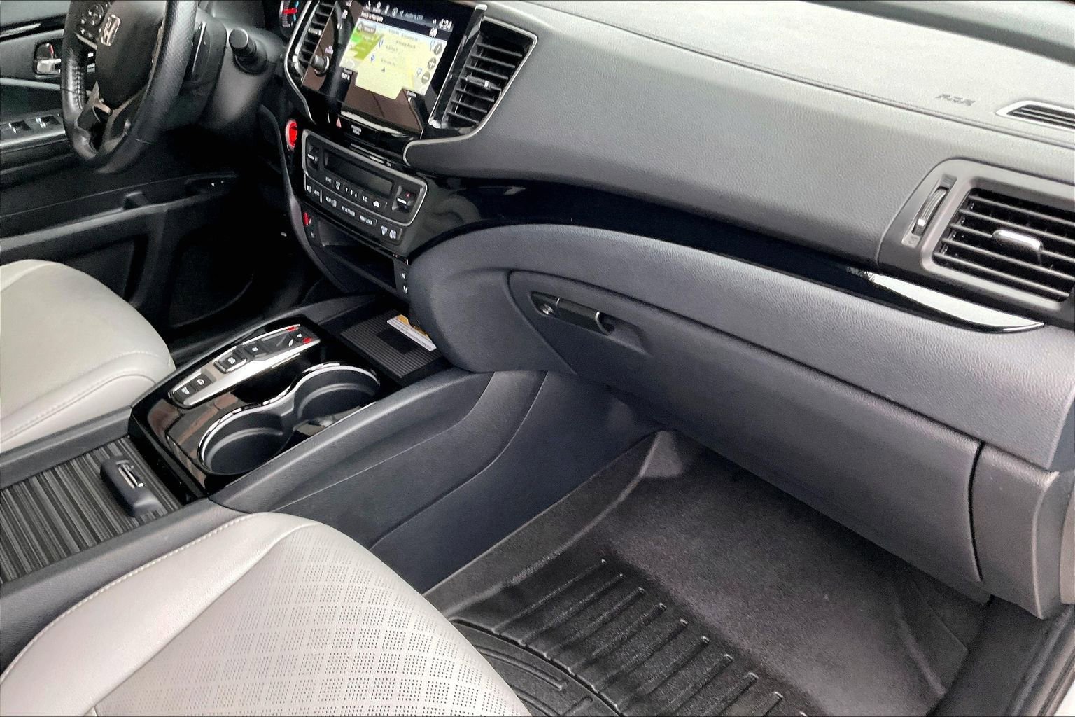 Used 2020 Honda Passport Elite image 18