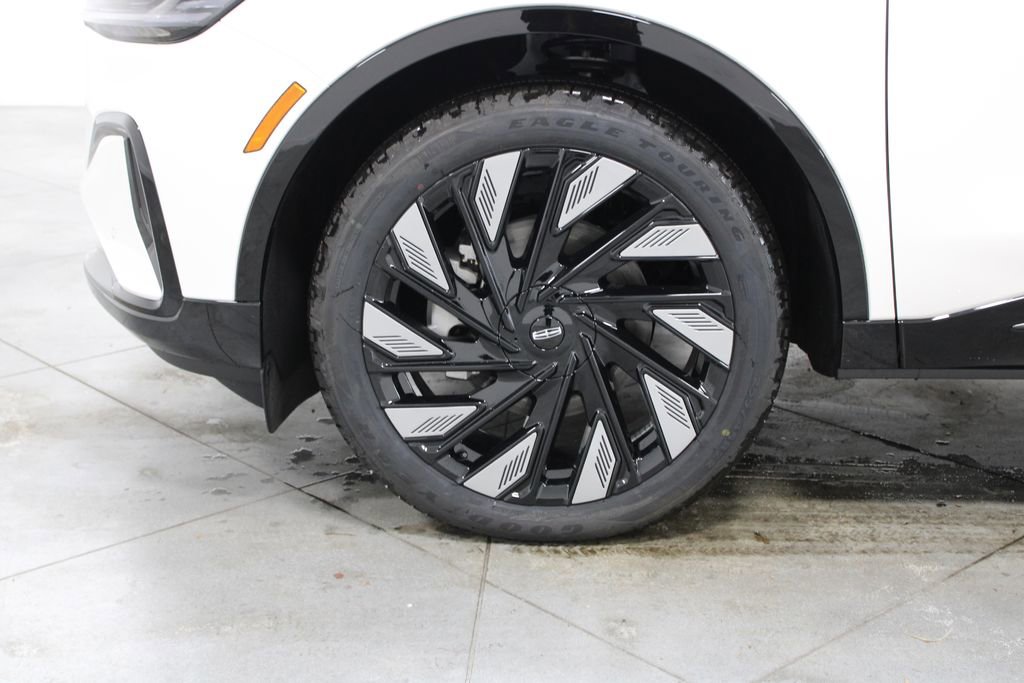 New 2026 Lincoln Nautilus Reserve w/ Jet Appearance Package image 17