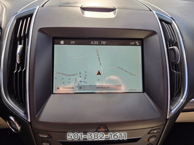 Used 2017 Ford Edge Titanium w/ Technology Package FWD image 22