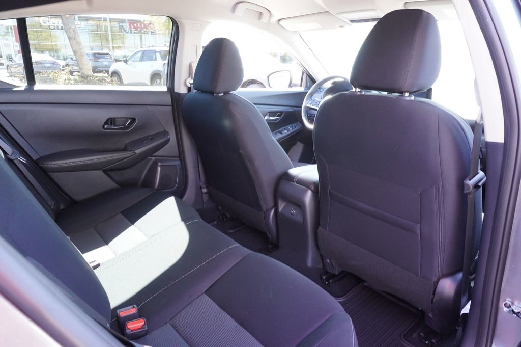 Certified 2025 Nissan Sentra SV w/ All-Weather Package image 10